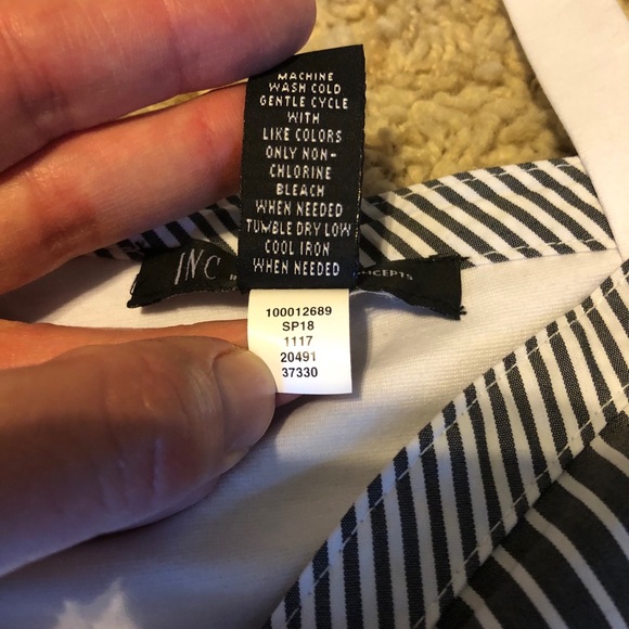 Inc Ruffled Cold Shoulder Blouse - Picture 4 of 6